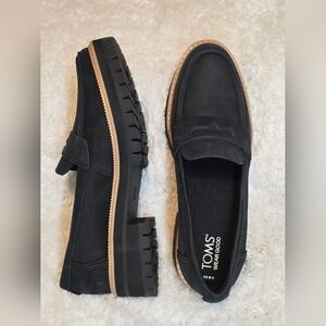 TOMS Women's Size 9 Cara Lug Sole Loafer